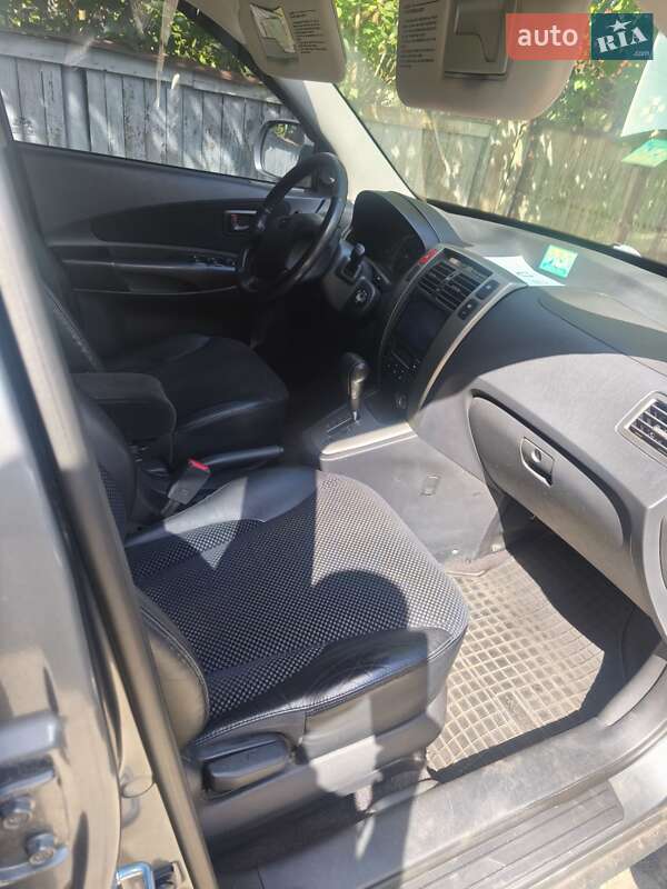 Внедорожник / Кроссовер Hyundai Tucson 2011 в Киеве