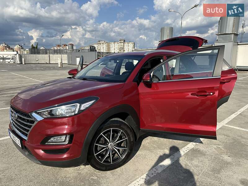 Внедорожник / Кроссовер Hyundai Tucson 2020 в Киеве