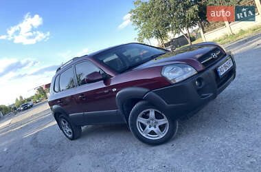 Позашляховик / Кросовер Hyundai Tucson 2005 в Виноградові