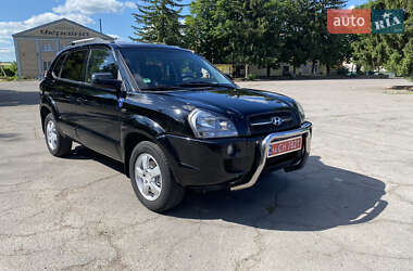 Внедорожник / Кроссовер Hyundai Tucson 2006 в Новоархангельске