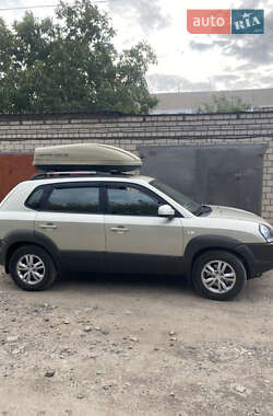 Внедорожник / Кроссовер Hyundai Tucson 2010 в Корсунцах