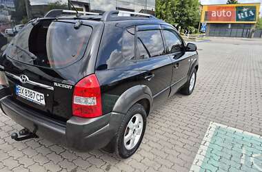 Внедорожник / Кроссовер Hyundai Tucson 2007 в 