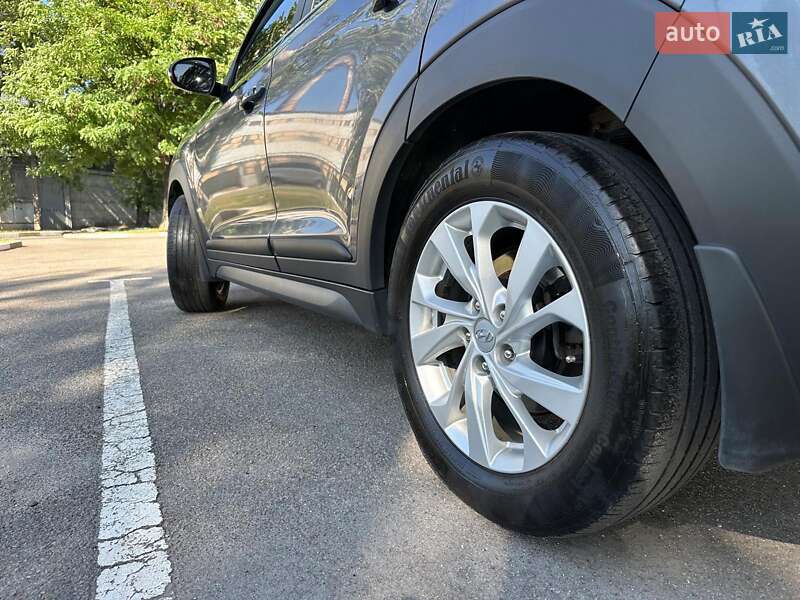Позашляховик / Кросовер Hyundai Tucson 2019 в Запоріжжі
