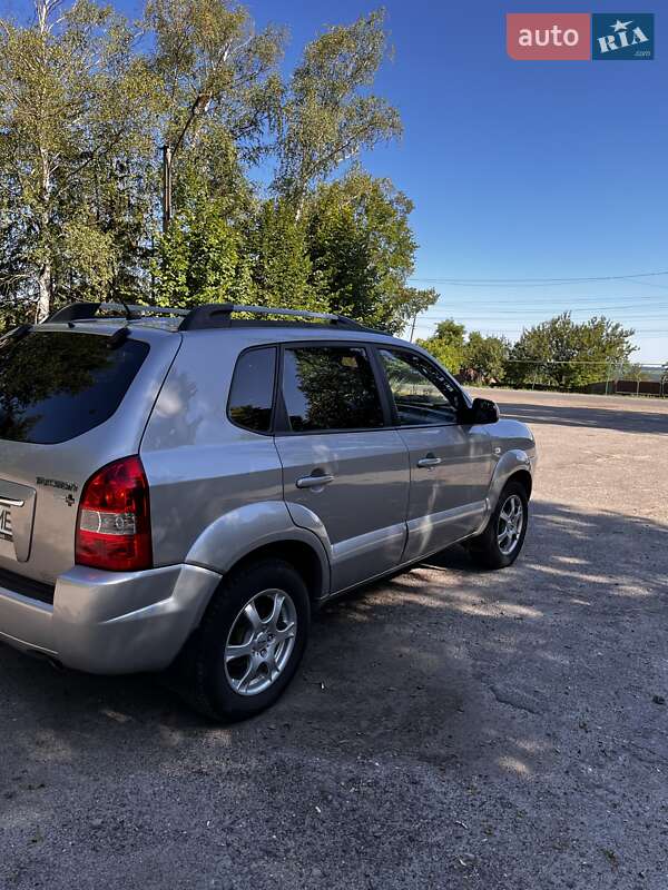 Внедорожник / Кроссовер Hyundai Tucson 2008 в Харькове фото 4 Внедорожник / Кроссовер Hyundai Tucson 2008 в Харькове