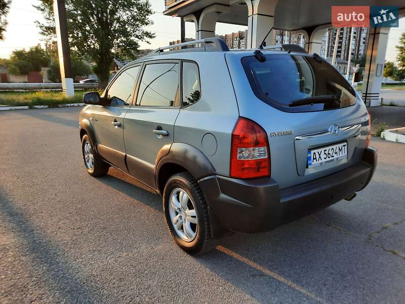 Внедорожник / Кроссовер Hyundai Tucson 2006 в Харькове