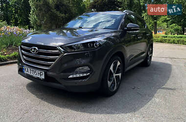 Позашляховик / Кросовер Hyundai Tucson 2018 в 