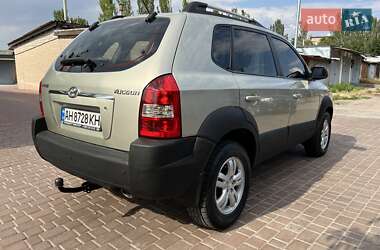 Внедорожник / Кроссовер Hyundai Tucson 2008 в Запорожье