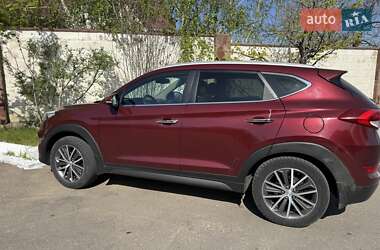 Внедорожник / Кроссовер Hyundai Tucson 2015 в Одессе