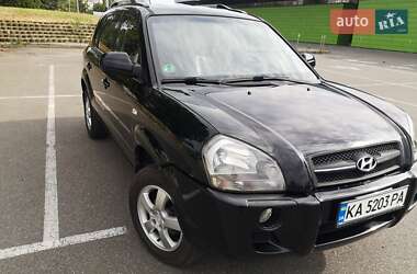 Внедорожник / Кроссовер Hyundai Tucson 2006 в 