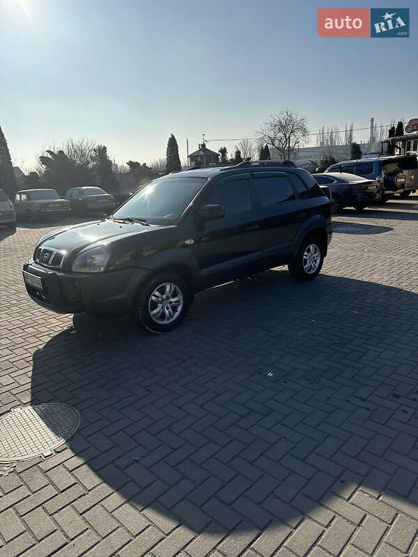 Внедорожник / Кроссовер Hyundai Tucson 2008 в Запорожье
