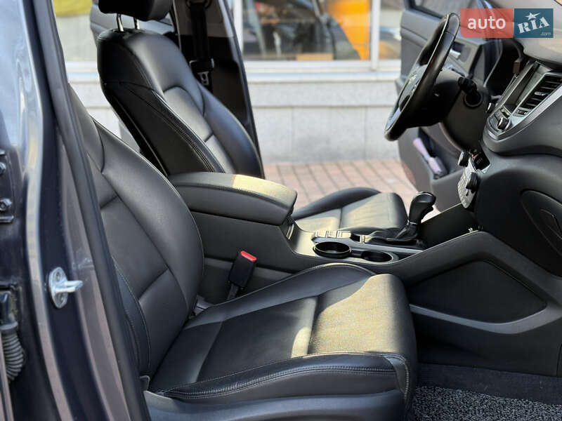 Позашляховик / Кросовер Hyundai Tucson 2017 в Одесі