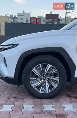 Внедорожник / Кроссовер Hyundai Tucson 2021 в 