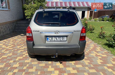Внедорожник / Кроссовер Hyundai Tucson 2007 в 