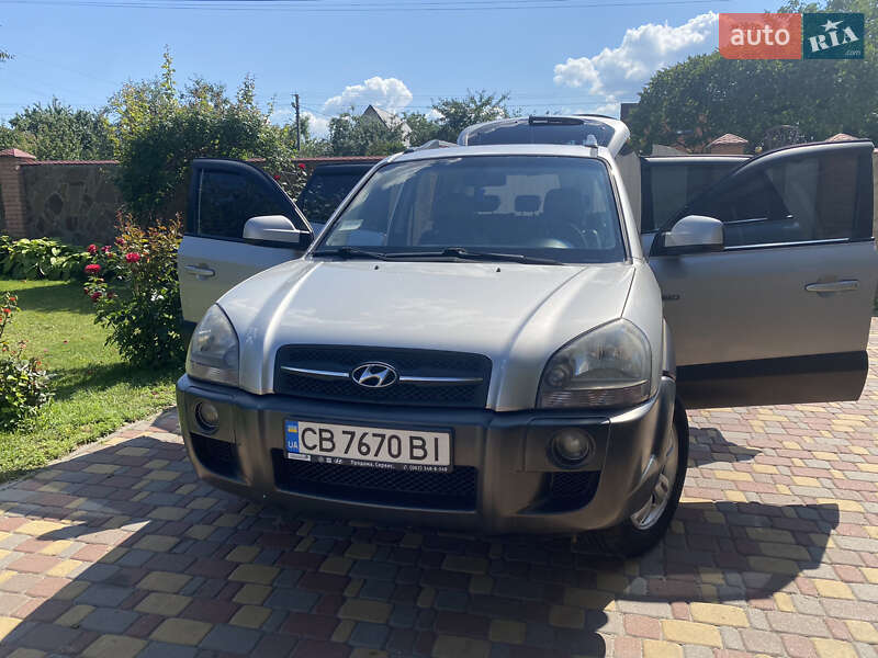 Внедорожник / Кроссовер Hyundai Tucson 2007 в Бобровице