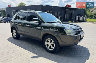 Внедорожник / Кроссовер Hyundai Tucson 2008 в 