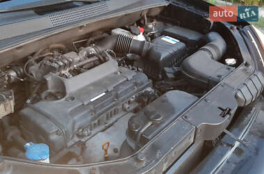 Внедорожник / Кроссовер Hyundai Tucson 2009 в 