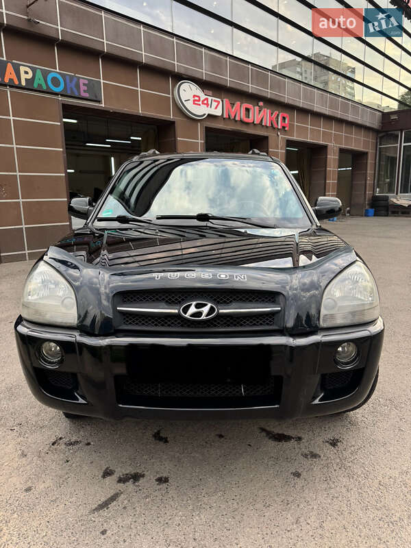Внедорожник / Кроссовер Hyundai Tucson 2006 в Харькове