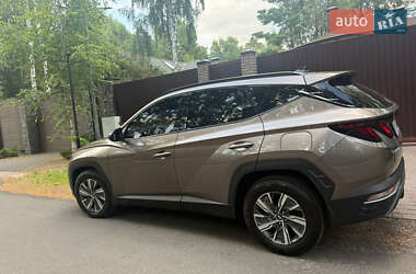 Позашляховик / Кросовер Hyundai Tucson 2022 в 