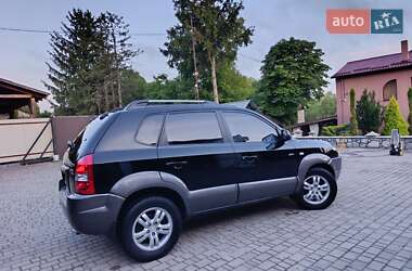Внедорожник / Кроссовер Hyundai Tucson 2007 в 