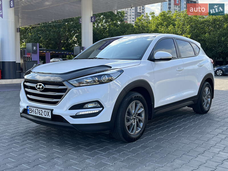Внедорожник / Кроссовер Hyundai Tucson 2016 в Одессе