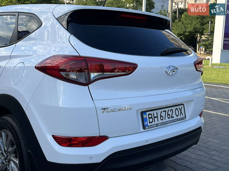 Внедорожник / Кроссовер Hyundai Tucson 2016 в Одессе