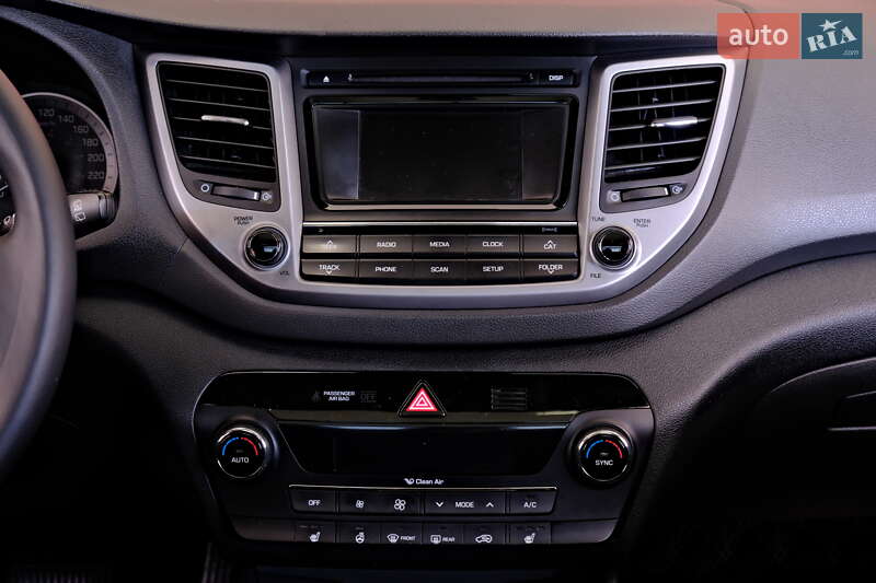 Внедорожник / Кроссовер Hyundai Tucson 2016 в Одессе