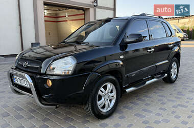 Внедорожник / Кроссовер Hyundai Tucson 2005 в  фото 13 Внедорожник / Кроссовер Hyundai Tucson 2005 в