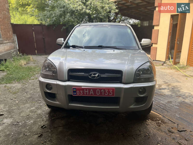 Позашляховик / Кросовер Hyundai Tucson 2009 в Дніпрі
