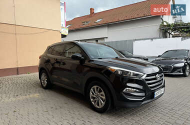 Позашляховик / Кросовер Hyundai Tucson 2016 в 