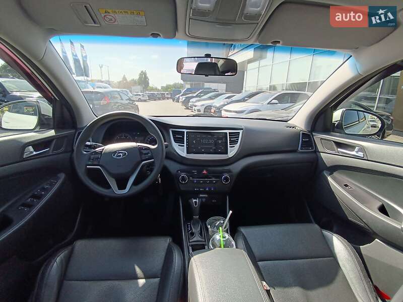 Позашляховик / Кросовер Hyundai Tucson 2015 в Полтаві