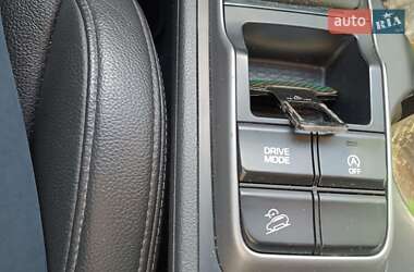 Внедорожник / Кроссовер Hyundai Tucson 2015 в 