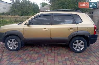 Внедорожник / Кроссовер Hyundai Tucson 2004 в Пятихатках