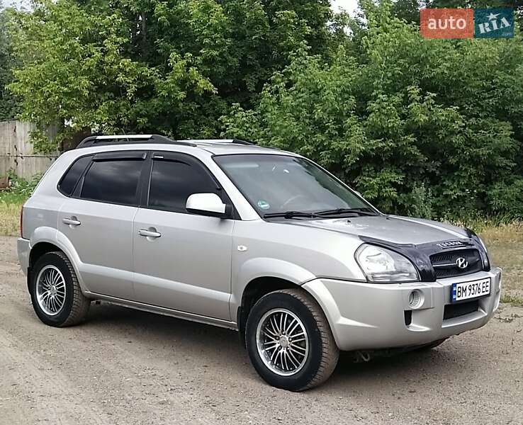 Внедорожник / Кроссовер Hyundai Tucson 2005 в Ромнах