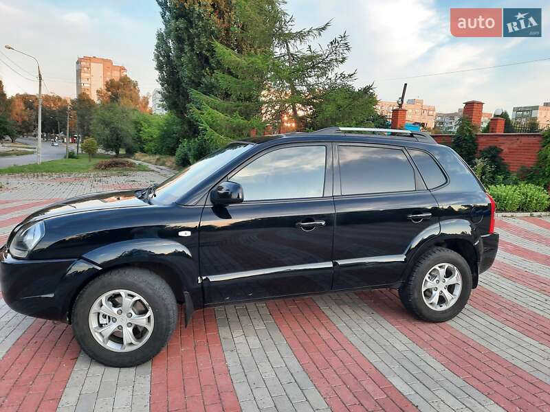 Внедорожник / Кроссовер Hyundai Tucson 2008 в Запорожье