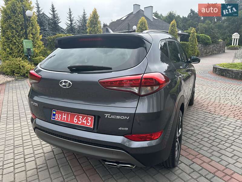 Внедорожник / Кроссовер Hyundai Tucson 2015 в Луцке
