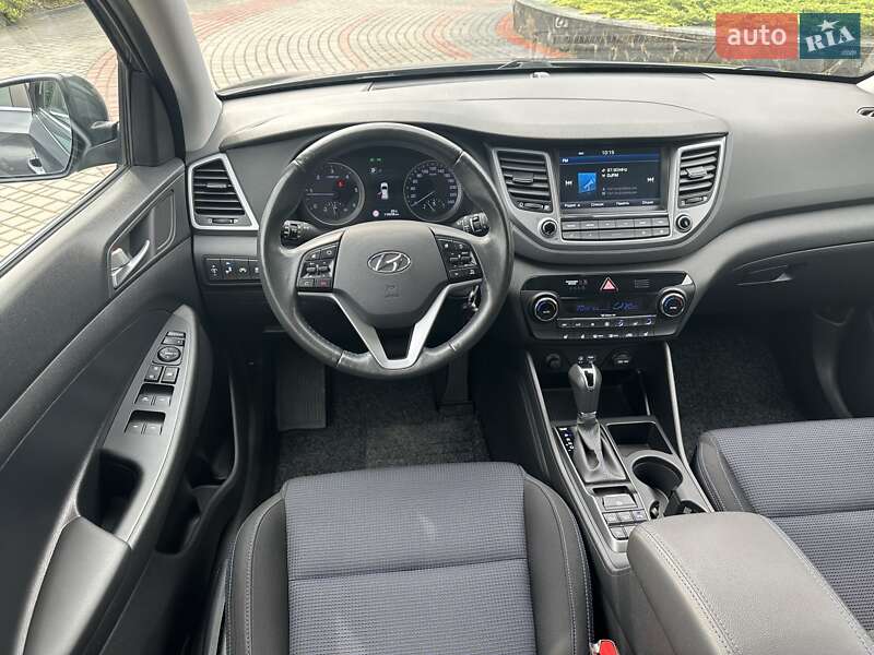 Внедорожник / Кроссовер Hyundai Tucson 2015 в Луцке