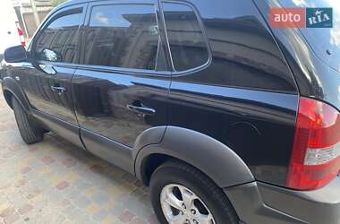 Внедорожник / Кроссовер Hyundai Tucson 2008 в 