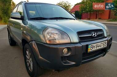 Внедорожник / Кроссовер Hyundai Tucson 2006 в Николаеве