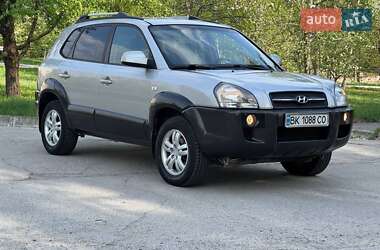 Внедорожник / Кроссовер Hyundai Tucson 2007 в 