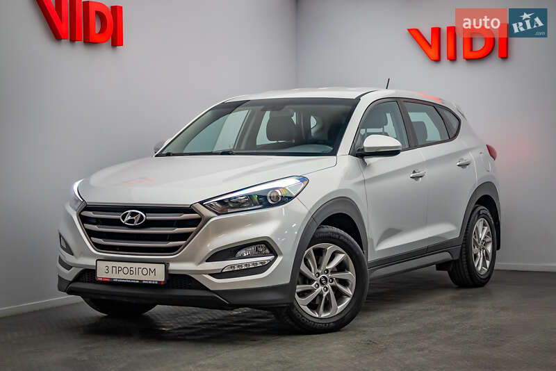 Внедорожник / Кроссовер Hyundai Tucson 2017 в 