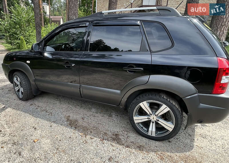 Внедорожник / Кроссовер Hyundai Tucson 2004 в Киеве