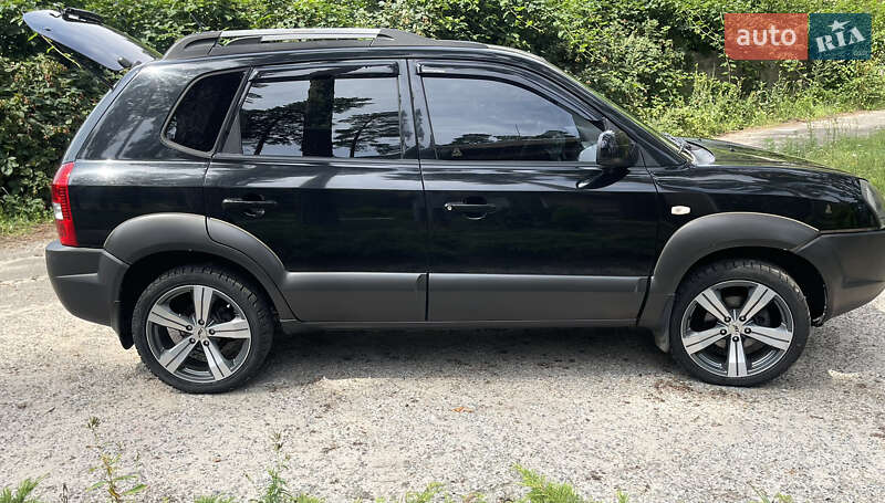 Внедорожник / Кроссовер Hyundai Tucson 2004 в Киеве