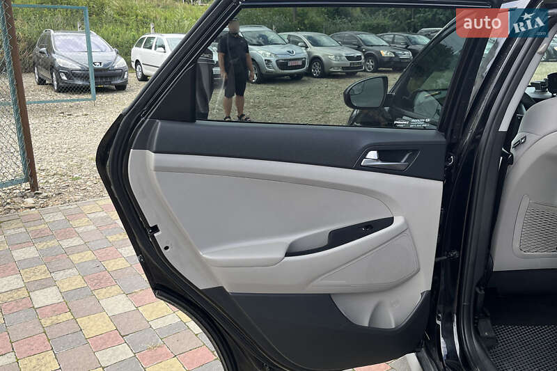 Позашляховик / Кросовер Hyundai Tucson 2017 в Стрию