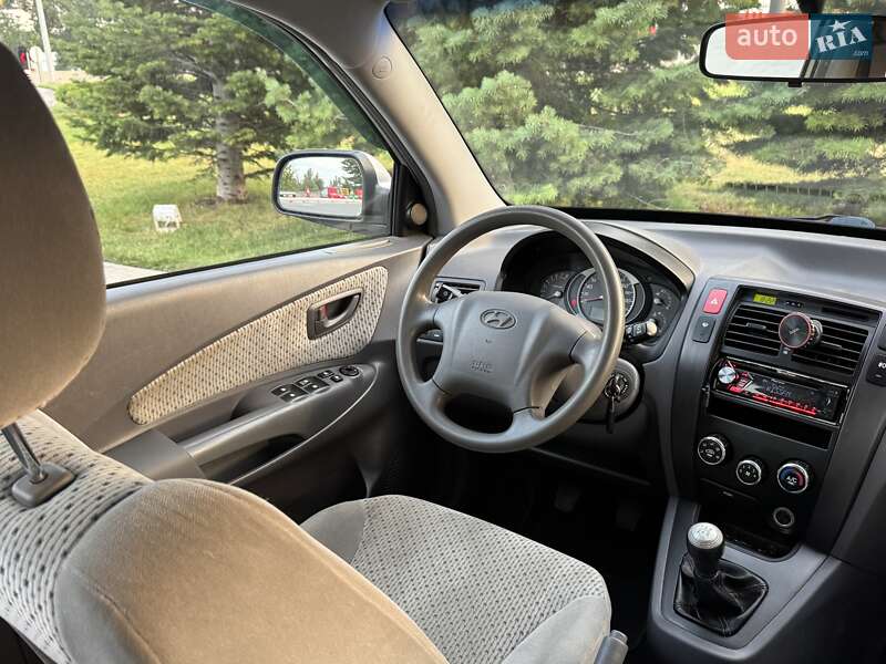 Внедорожник / Кроссовер Hyundai Tucson 2005 в Одессе