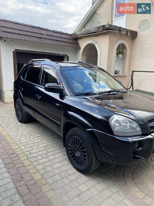 Внедорожник / Кроссовер Hyundai Tucson 2008 в Сокале