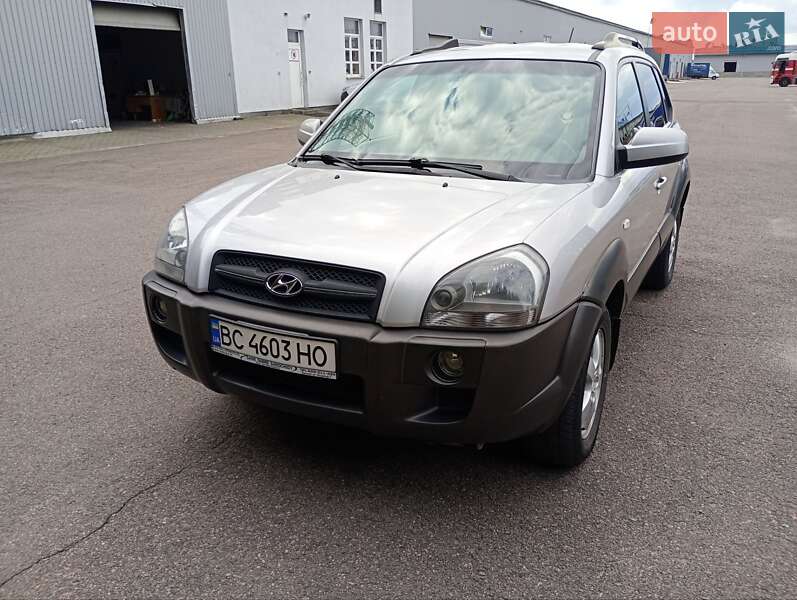 Позашляховик / Кросовер Hyundai Tucson 2005 в Львові