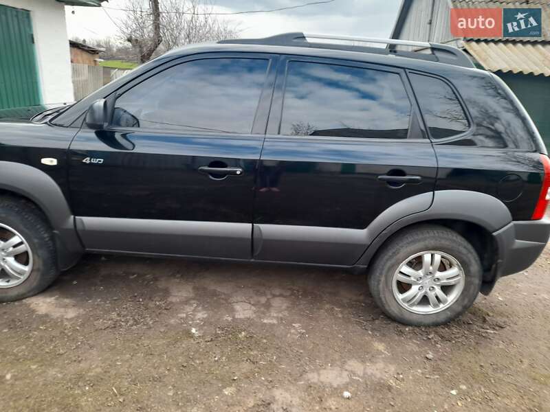 Позашляховик / Кросовер Hyundai Tucson 2008 в Новоархангельську