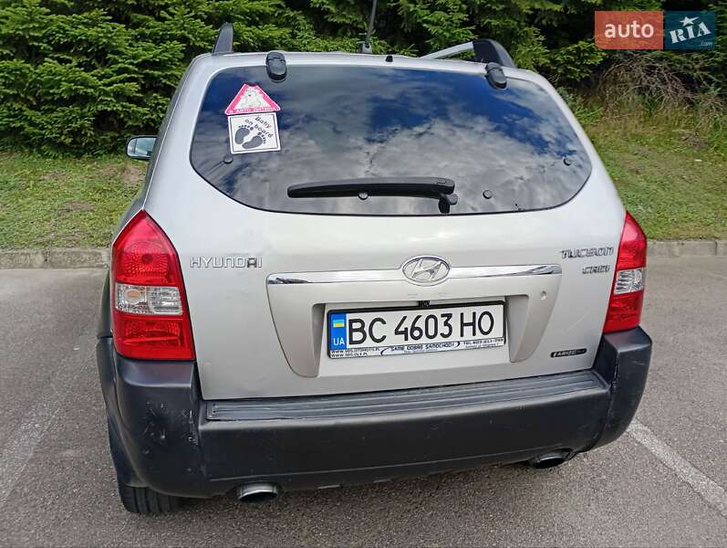 Позашляховик / Кросовер Hyundai Tucson 2005 в Львові