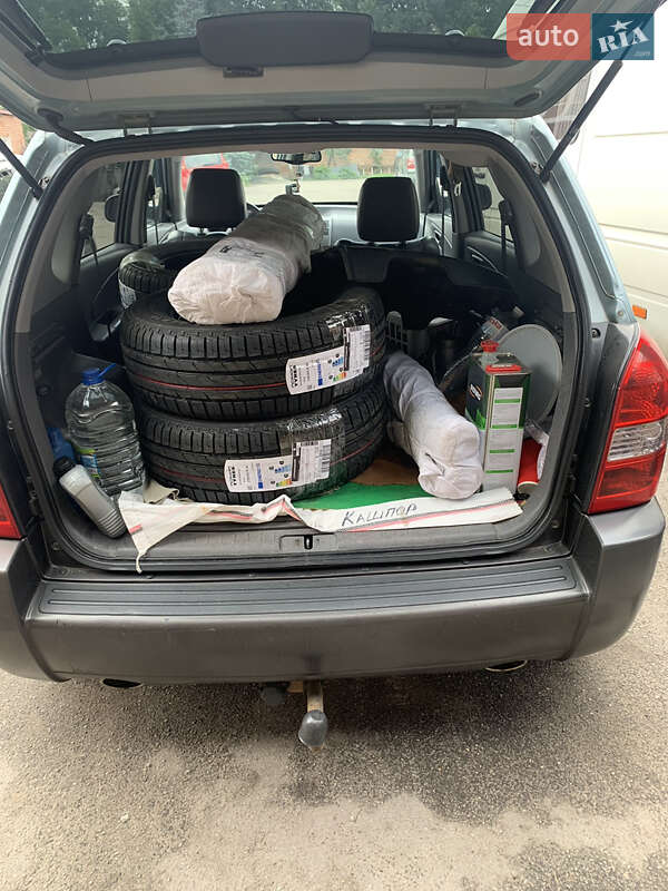 Позашляховик / Кросовер Hyundai Tucson 2004 в Кропивницькому