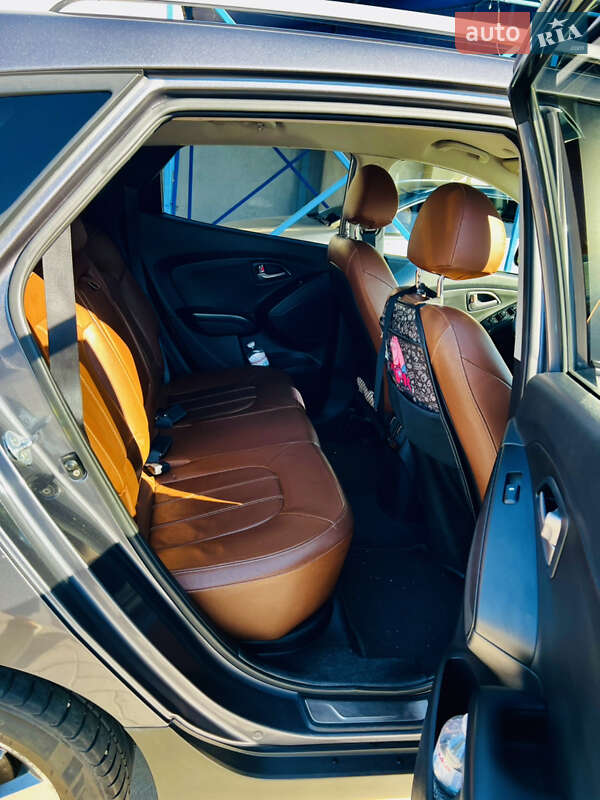 Внедорожник / Кроссовер Hyundai Tucson 2014 в Запорожье